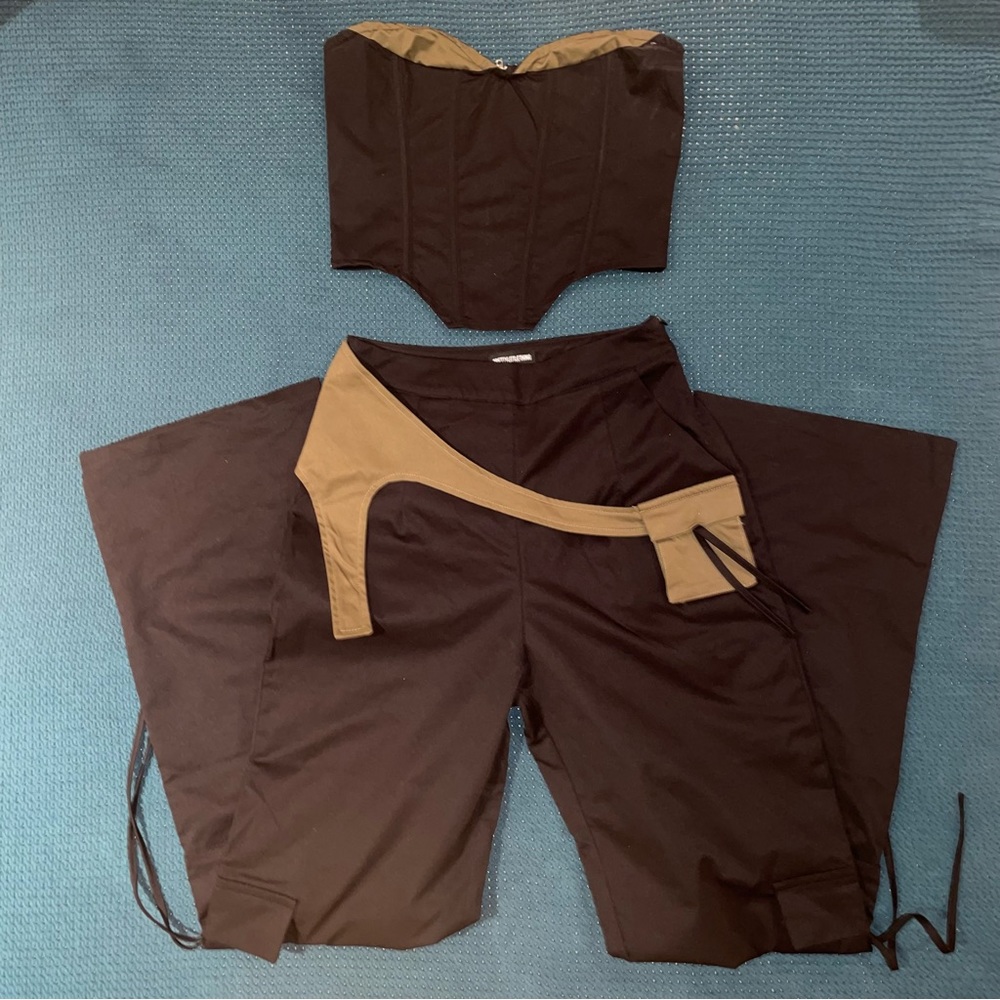 PRETTY LITTLE THING - 2 Piece Set
